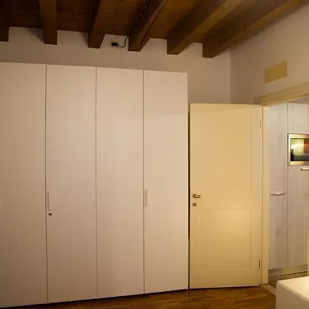 Holiday Apartman *