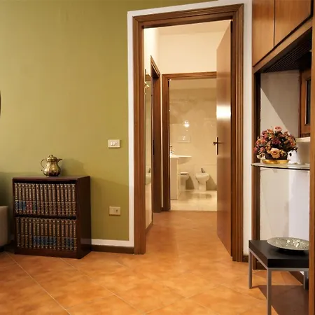 Apartment Holiday Verona *