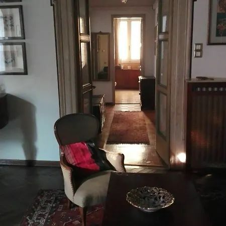 Holiday Verona Apartment *